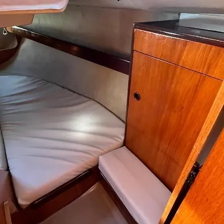 Ботель Waterlife Лиссабон