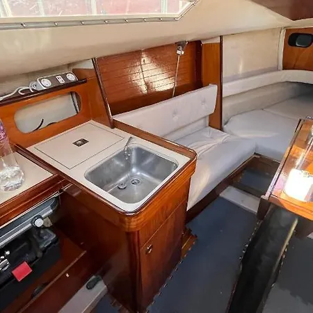 Waterlife ספינת מלון ליסבון