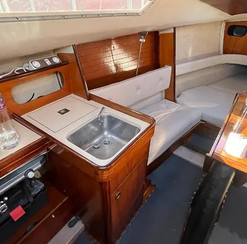 Waterlife Botel Lisboa